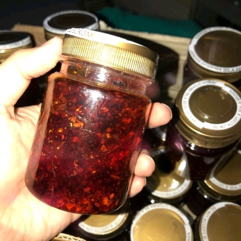 

Chili oil 200ml / minyak cabai