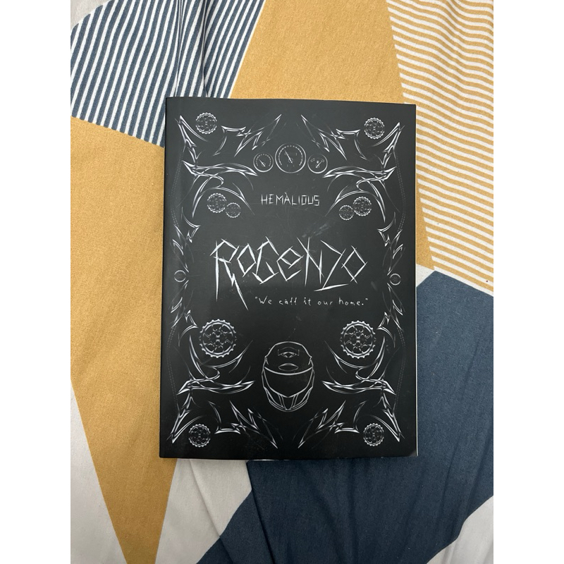 Novel rogenzo by hemalious preloved Soft Cover