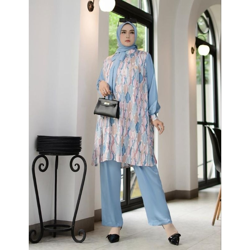 Set Cel by Ninona (free hijab)