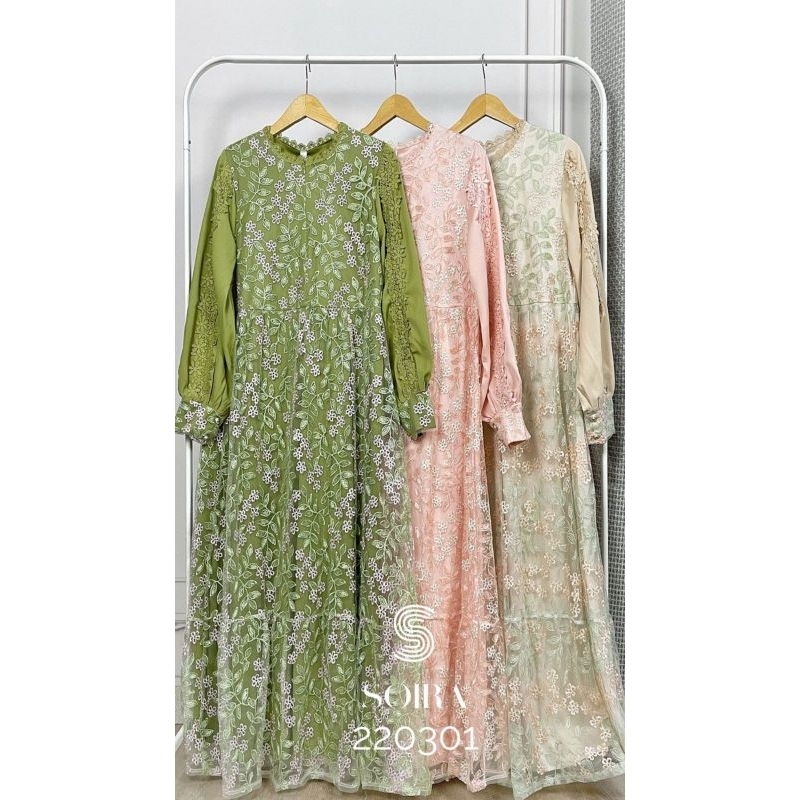 Dress Brukat by Soira