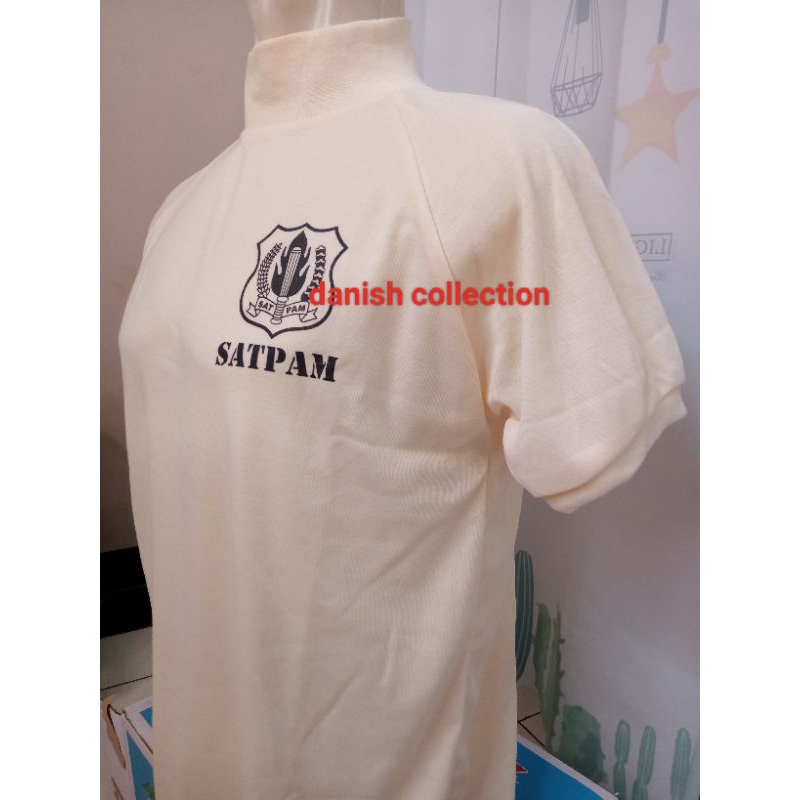 KAOS SATPAM KREM LEHER TINGGI KERAH TINGGI SABLON