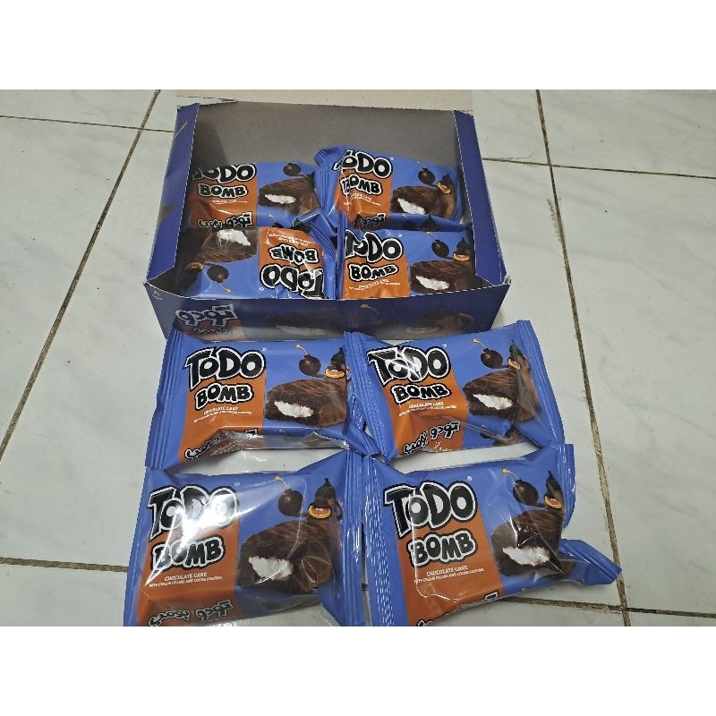 

TODO BOMB CHOCOLATE CAKE WITH CREAM FILLING AND COCOA COATING/KUE COKLAT ISI KRIM IMPOR MESIR