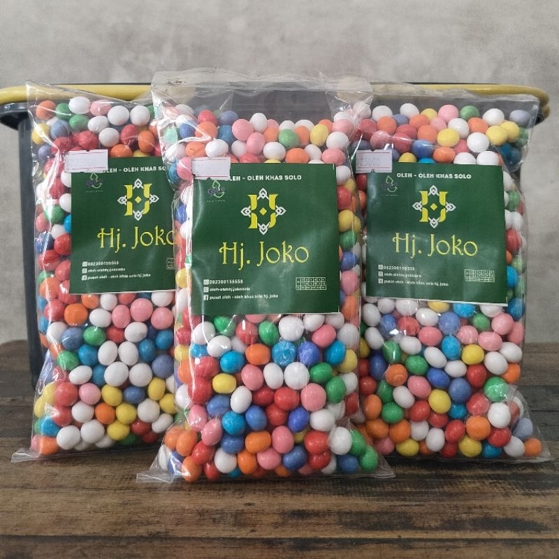 

Biskuit/Bola/Warna-Warni