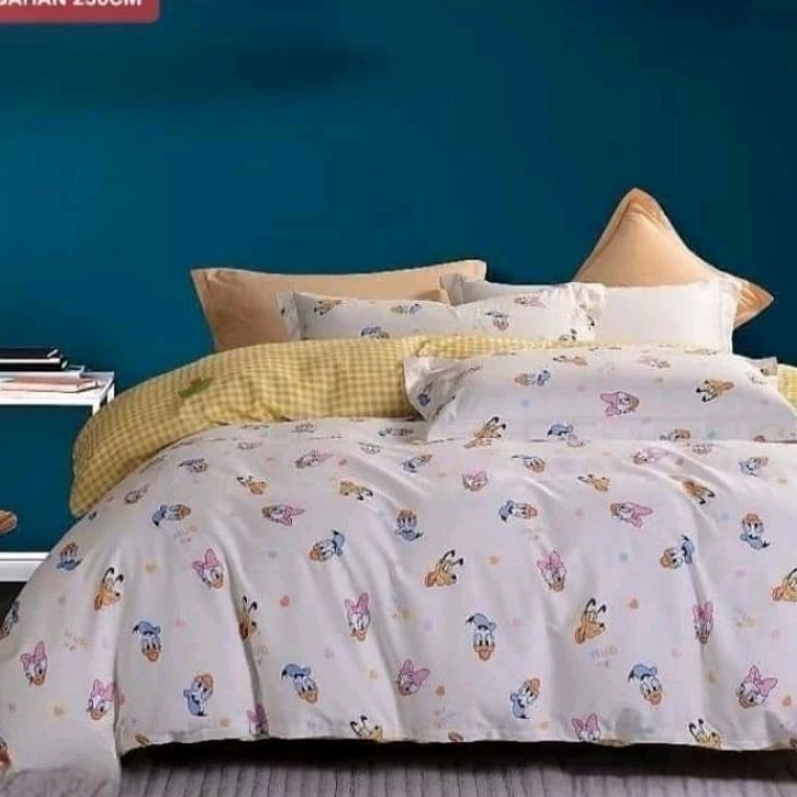 LIA SPREI SET KATUN JEPANG ORI IMPOR MOTIF DONAL DAN DAISY DUCK