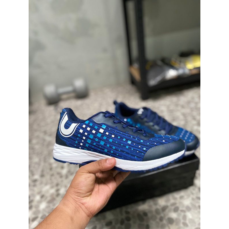 Sepatu olahraga poral TNI AL, sepatu olahraga TNI,Sepatu olahraga pembagian