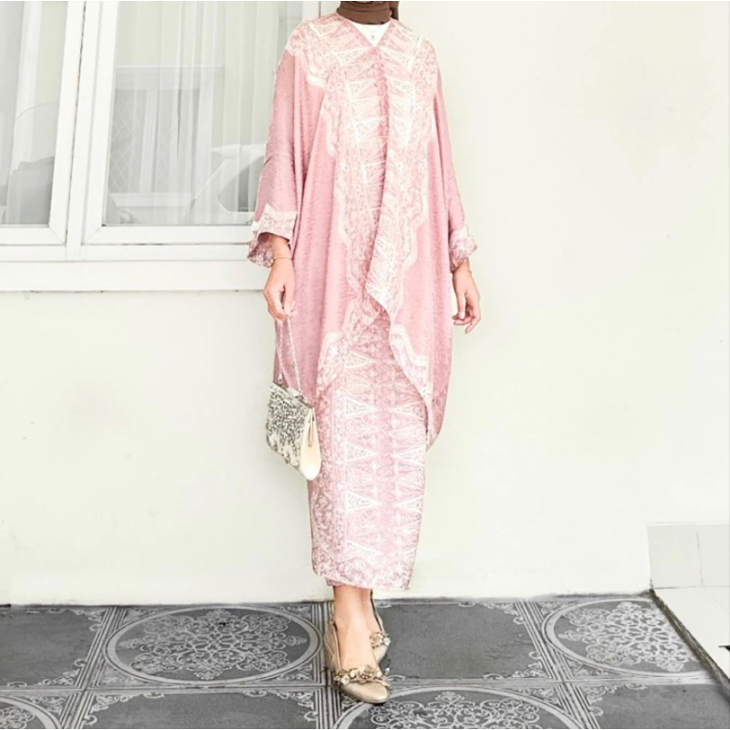 ARUMI JUPRI Set Blouse dan Rok Lilit Batik Modern Viscose cirebon