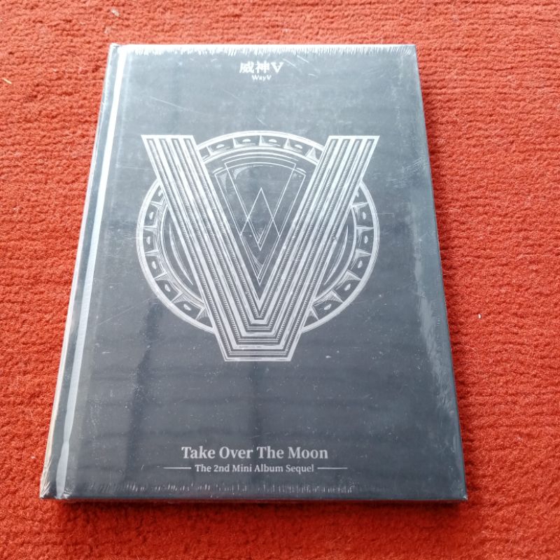 [READY STOCK] WAYV ALBUM - TAKE OVER THE MOON (TOTM)