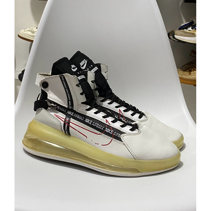 Sepatu Sneakers Nike Air Max Saturn 720 (Size 40.5)