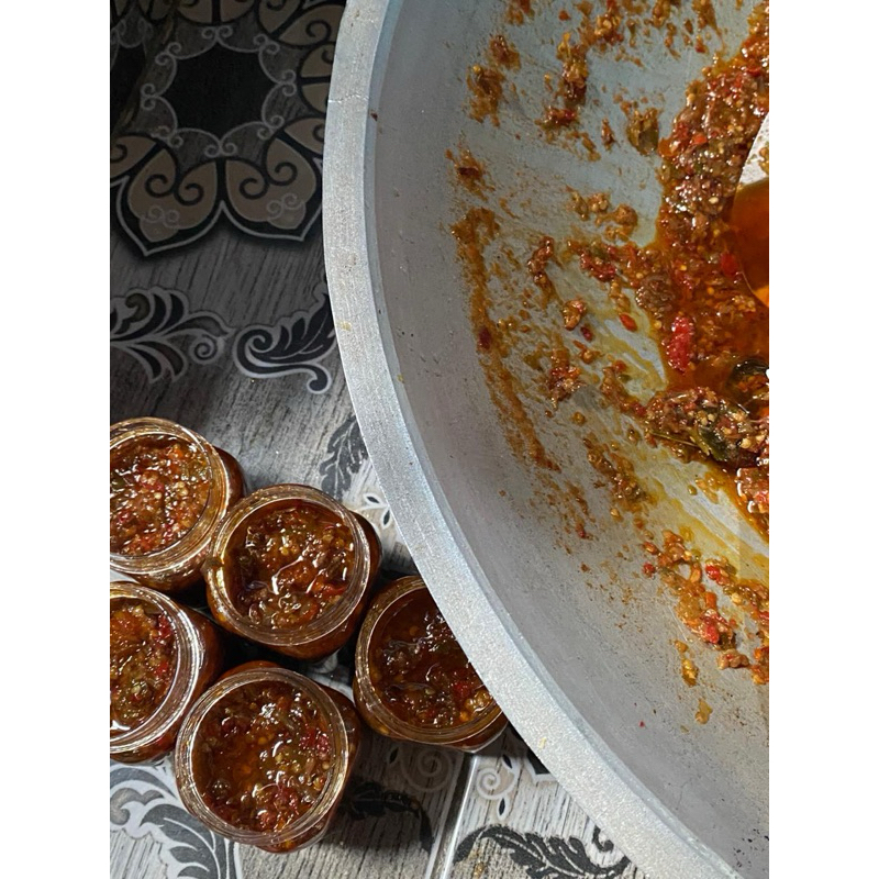 

Sambel cumi ibukuu