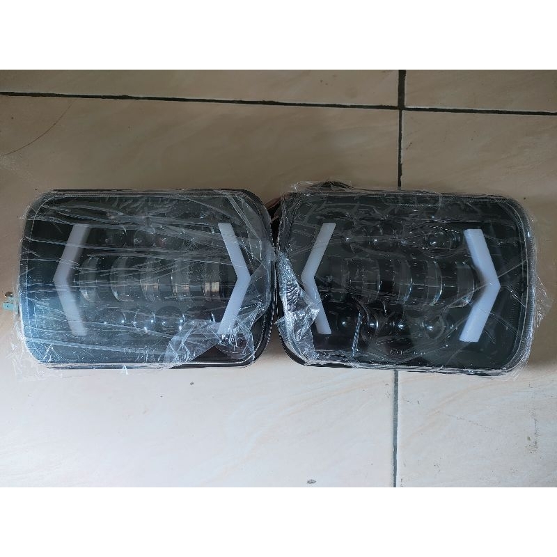 Set Grill+Lampu Besar L300