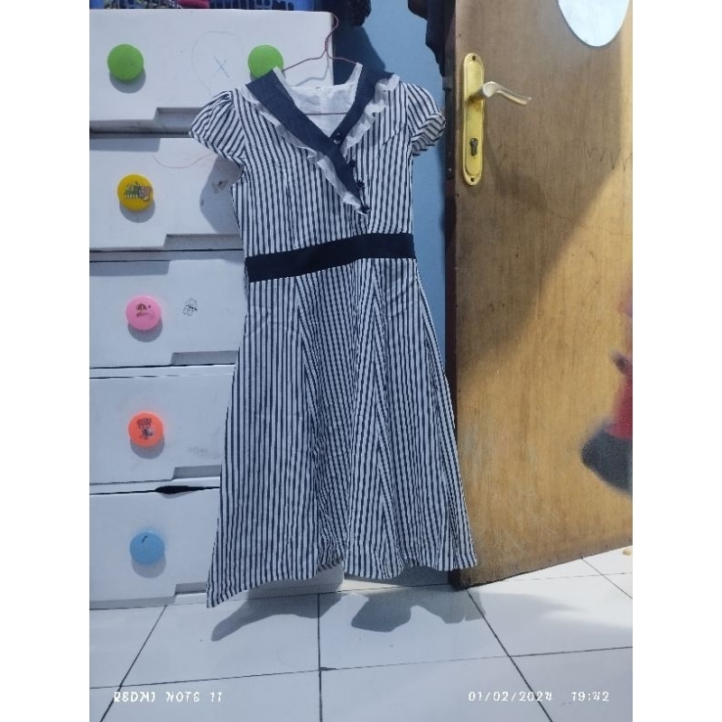 Dress / Outer Vintage Bunga Bunga / Motif Motif