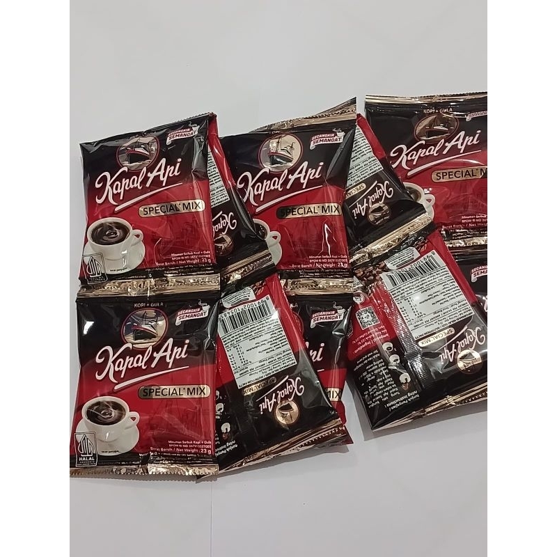 

Kopi Kapal Api Special Mix 23 gr Kopi Instan