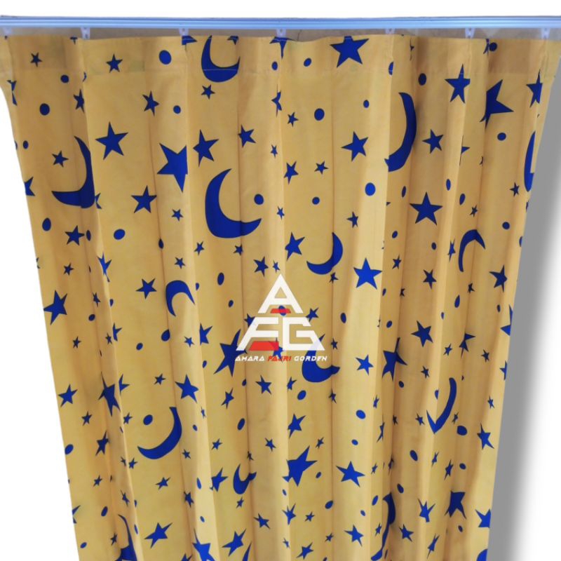 gorden motif bulan bintang/ gorden pintu/ gorden plisket/ gorden minimalis / gorden kamar
