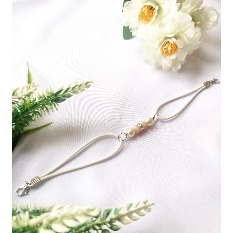 KONEKTOR MASKER KRISTAL HIJAB 2in1