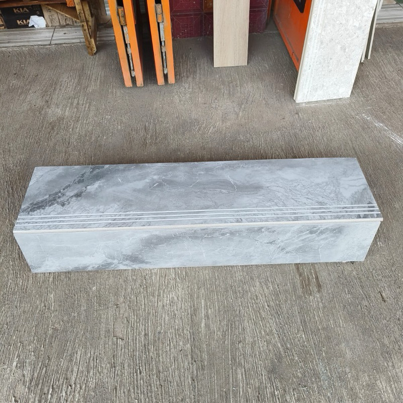 Granite anak tangga 30x120cm niro granite