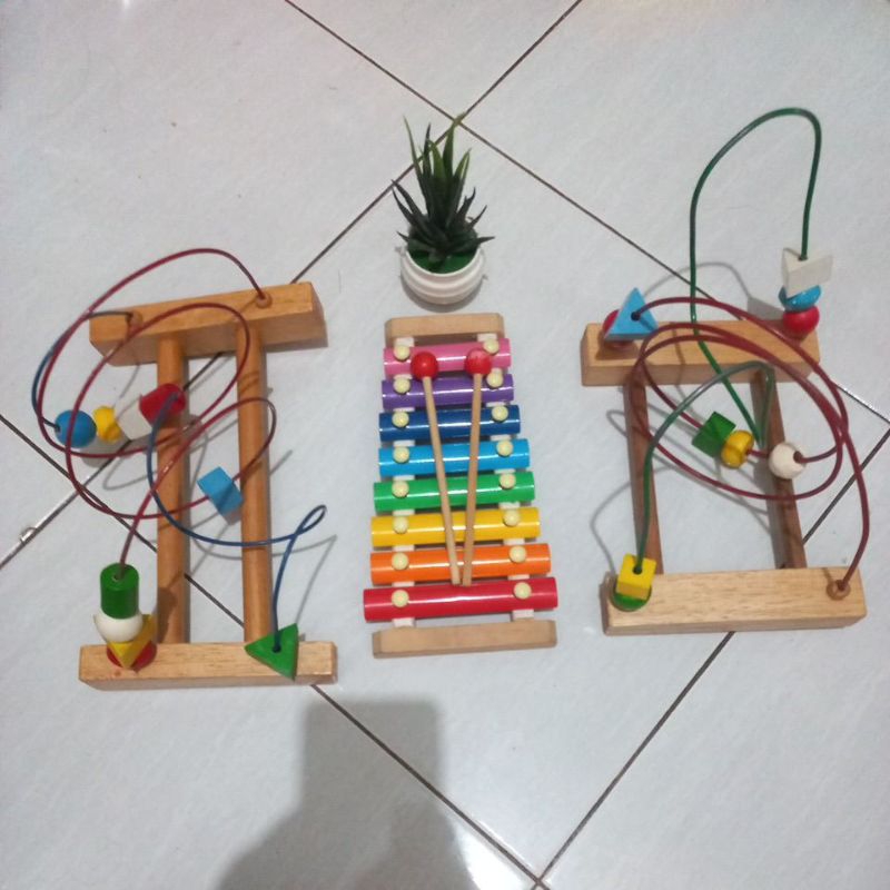 Paket Take All 1 set isi 3 Mainan Kayu Wire/kawat Edukasi & Xylophone Preloved❤️