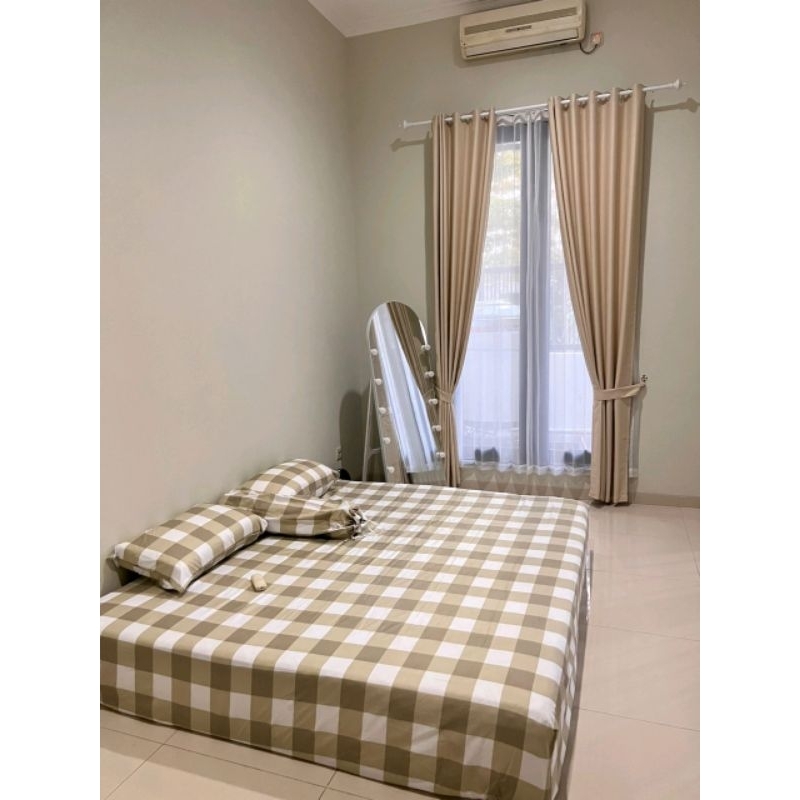 Sprei Microtex Tinggi 35 cm | Lembut | Sprei Berkualitas | Motif Emily