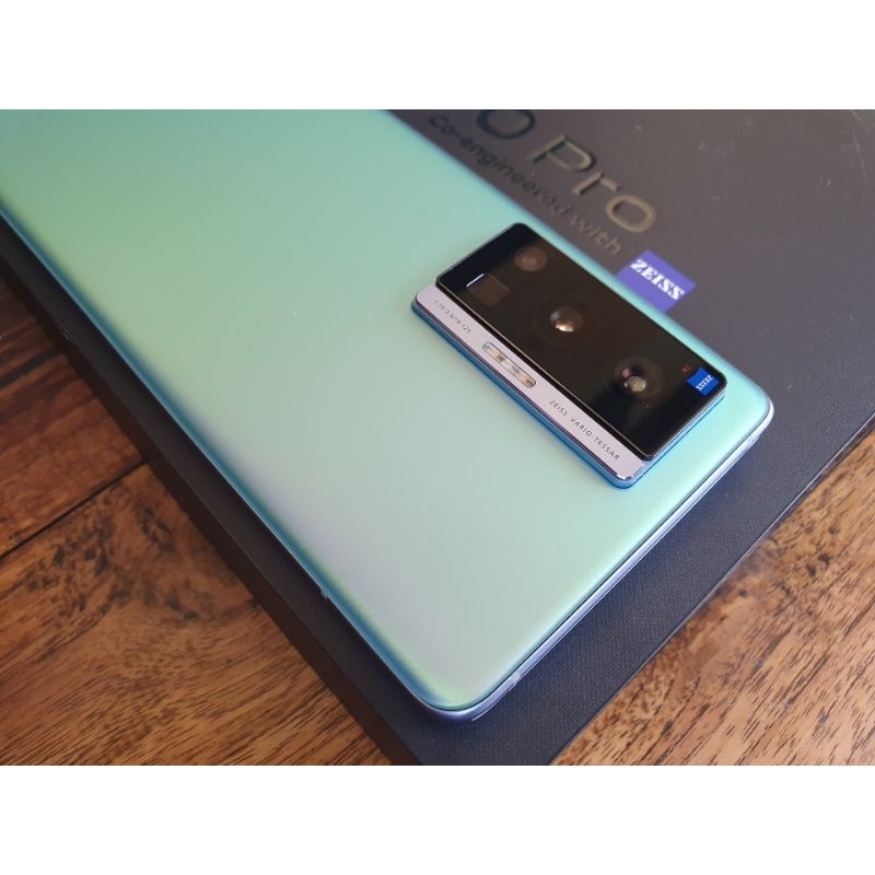 Vivo X70 Pro 5G RAM 20/256 GB Like New VivoX70 HP Kamera Zeiss + Gimbal