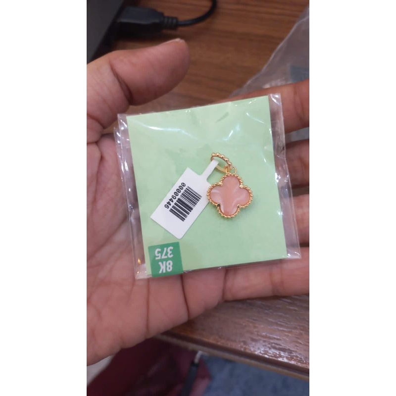 liontin vc bunga pink emas 8k