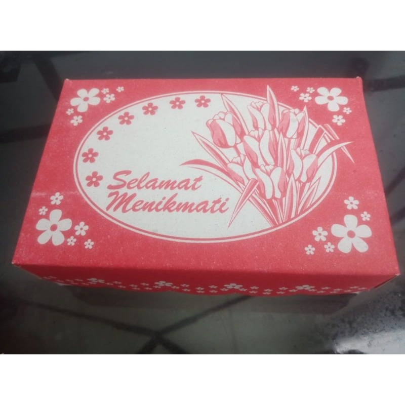 

KOTAK KUE ukuran 15x11x5cm