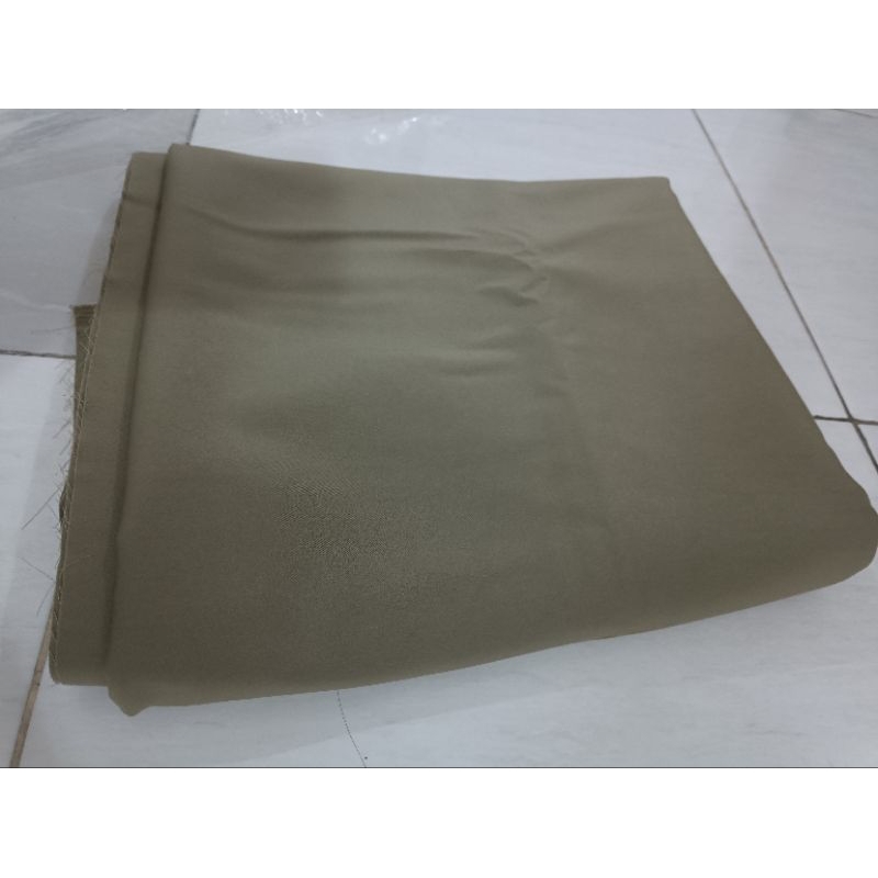 Kain Pemda Khaki Gelap Semi Wool Halus