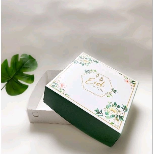 

Box Kue Lebaran Idul Fitri / Dus Kue Lebaran / kotak kue kering Idul Fitri 22x22x7