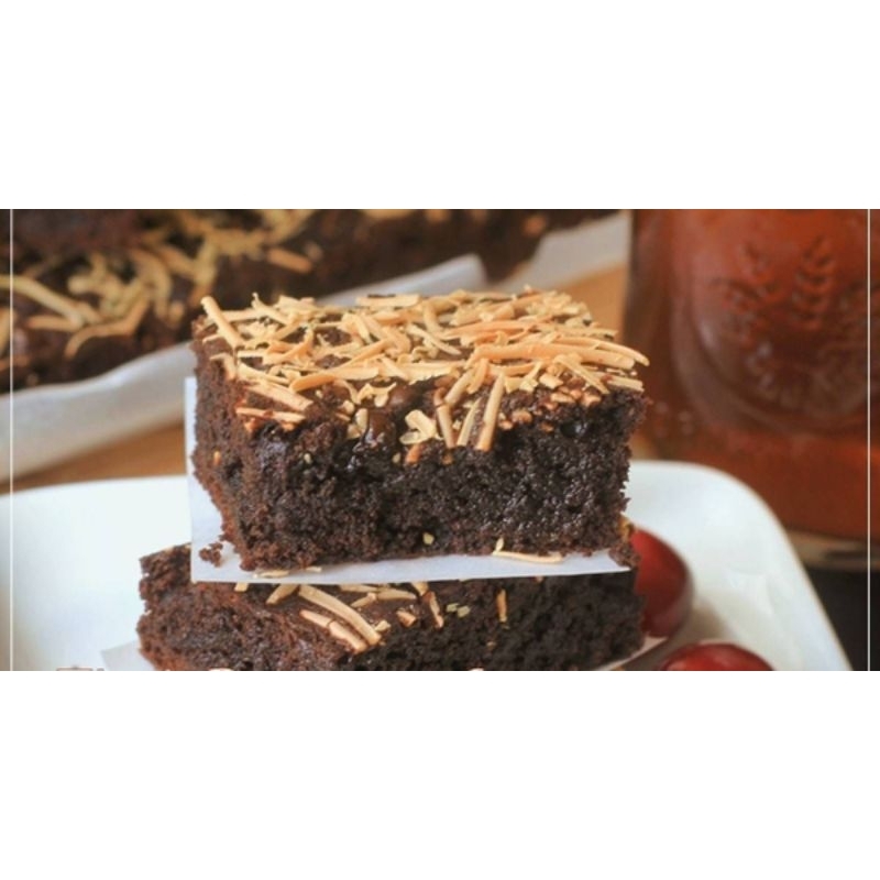 

Fudgy Brownies (topping cheese)