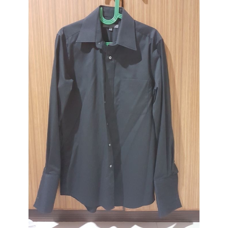 PRELOVED ORIGINAL G2000 BLACK PLAIN BUTTON UP SHIRT (MEN'S) / BAJU KEMEJA HITAM POLOS COWO / BAJU KE