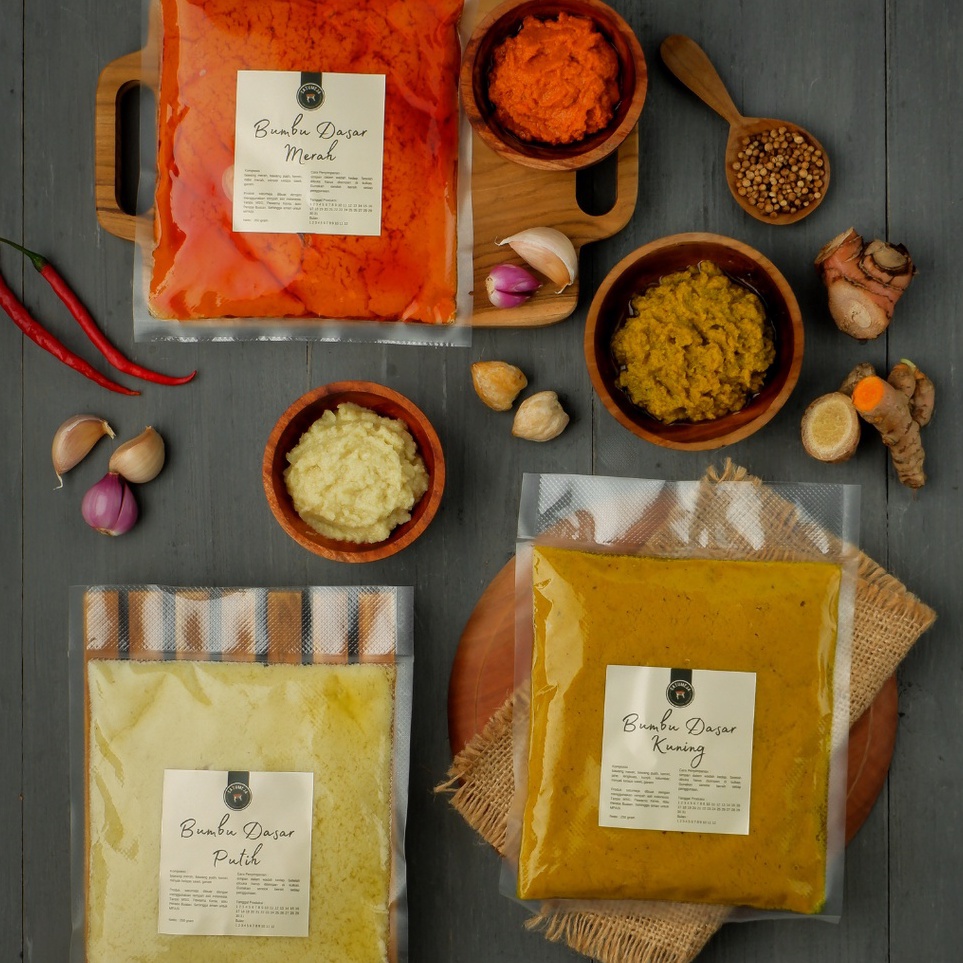 

Elegant SATUMEJA bumbu masak bumbu dasar putih merah kuning hijau oranye