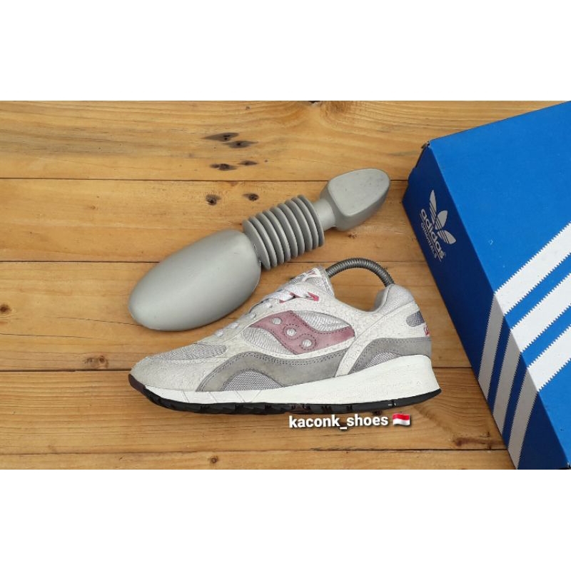 SEPATU SNEAKERS CASUAL SAUCONY SHADOW 6000 ORIGINAL