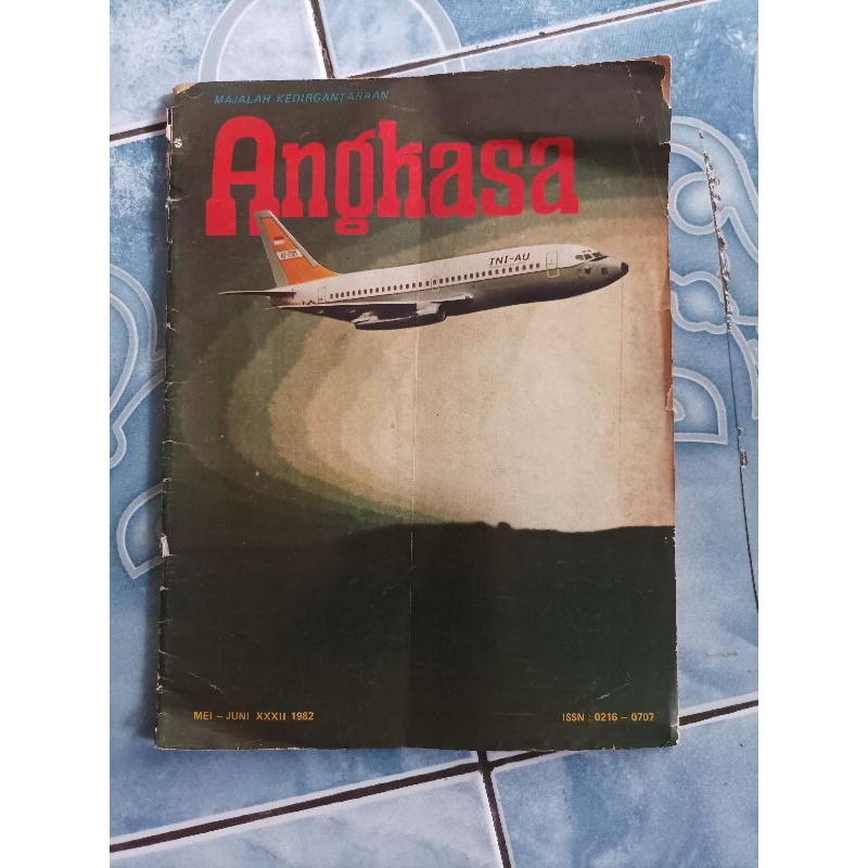 Original Lawas Majalah Kedirgantaraan Angkasa Mei Juni XXXII 1982