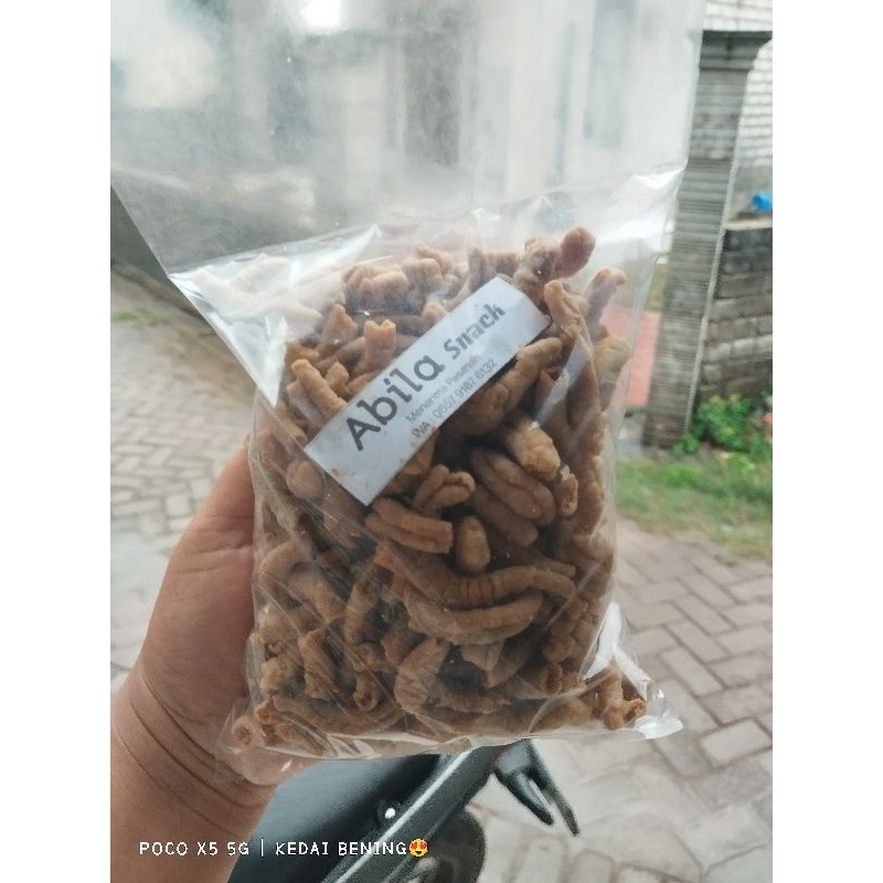 

kripik usus enah gurih renyah