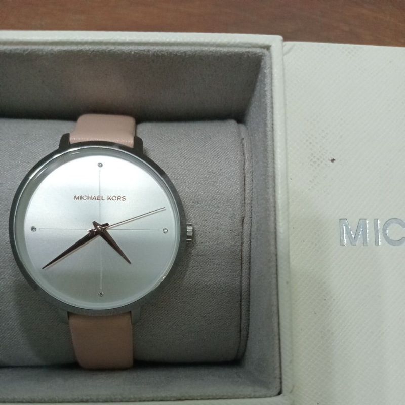jam tangan preloved MK Michael K*ors (SPLIT PAYMENT 450)