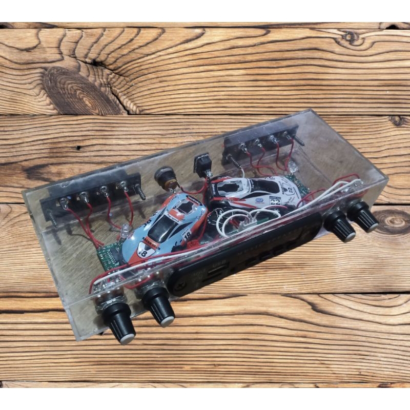 ampli mini 5volt menggunakan 2 power pam 8403 original