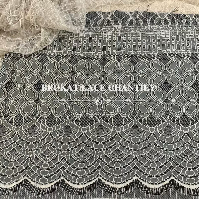 BRUKAT LACE CHANTILY KAIN KEBAYA MONOCHROME EDITION (HITAM & PUTIH)