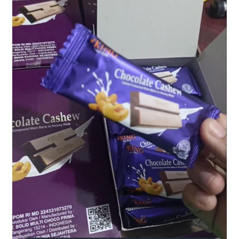 

Coklat Cashew (20pcs)