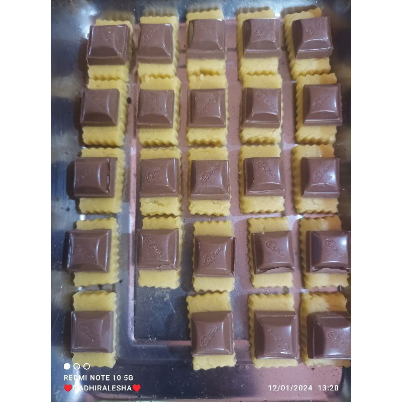 

Cookies Dairy milk cadburry