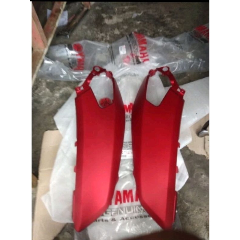 body nmax warna merah dop kanan kiri THN 2016-2020