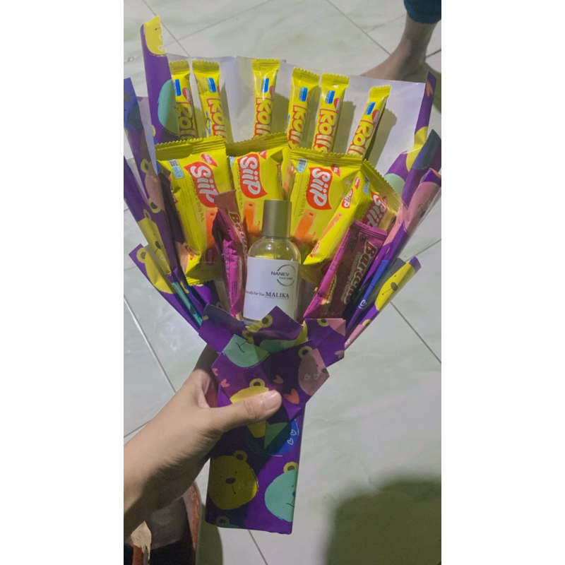 

buket snack dan parfume