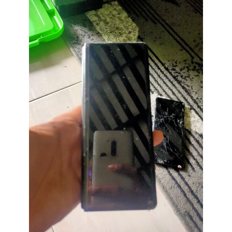 samsung z fold 2 5g minus