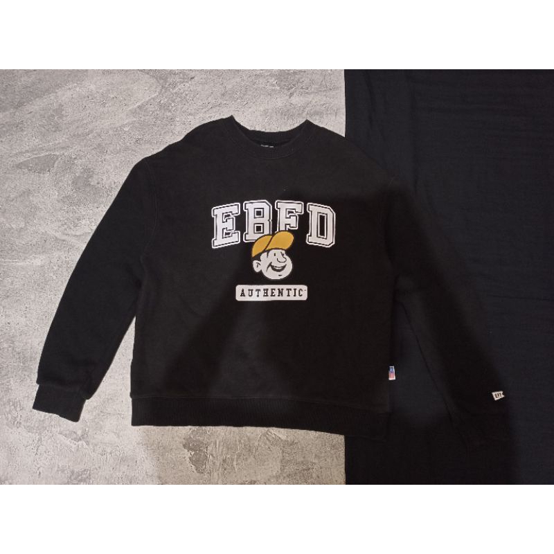 CREWNECK hitam EBFD