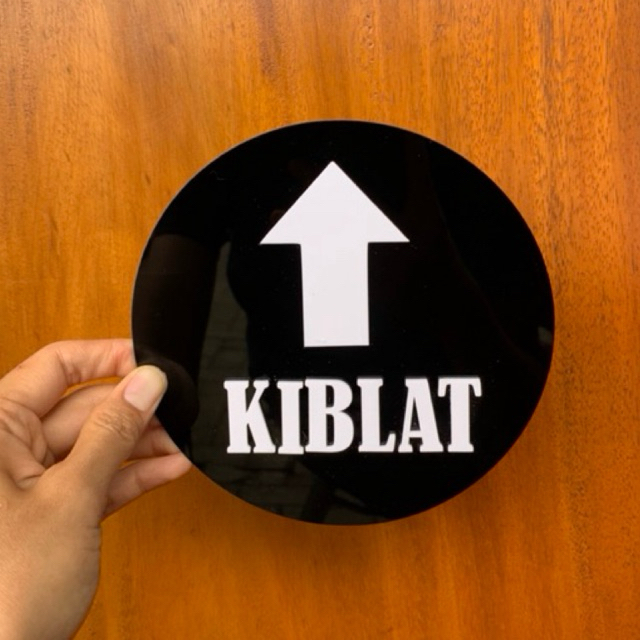 

papan sign tulisan aras kiblat