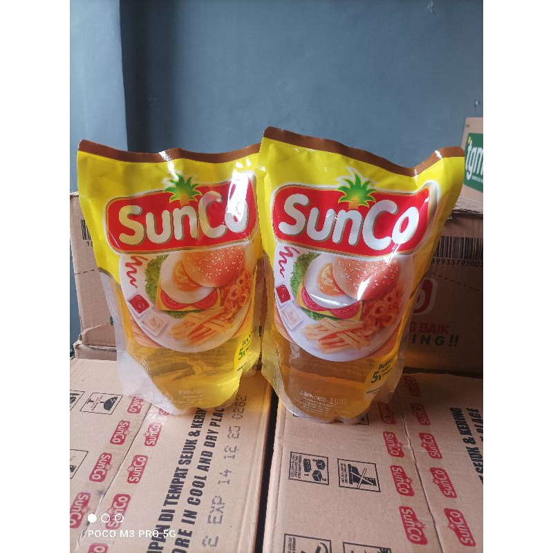 

Minyak goreng refill SunCo 2lt/karton
