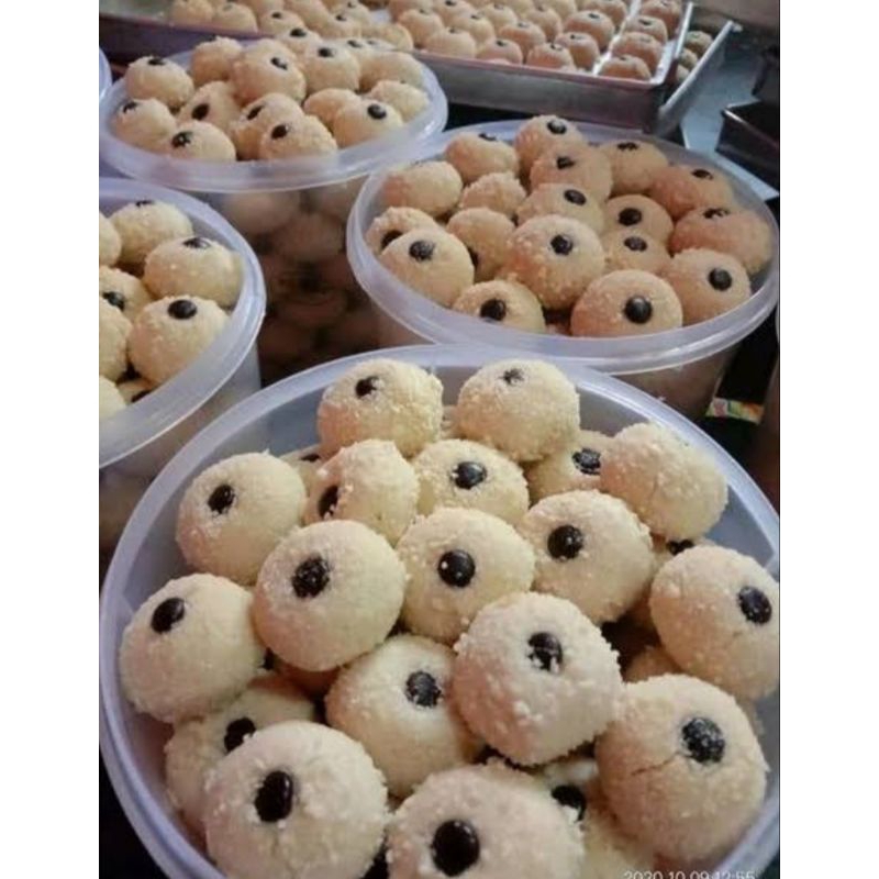 

monde, kue kacang