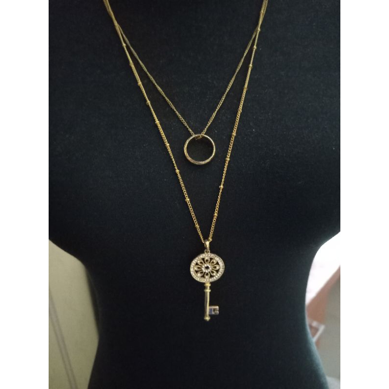 Kalung Wanita 2 Layer Kunci Cincin aksen kristal warna gold/Gold  key ring pendant layer necklace