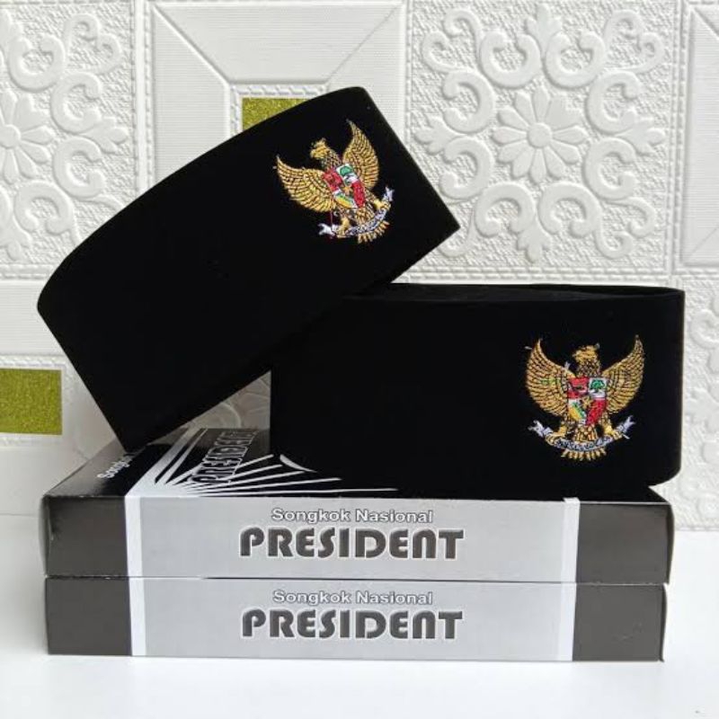 PECI HITAM AC LOGO GARUDA BORDIR