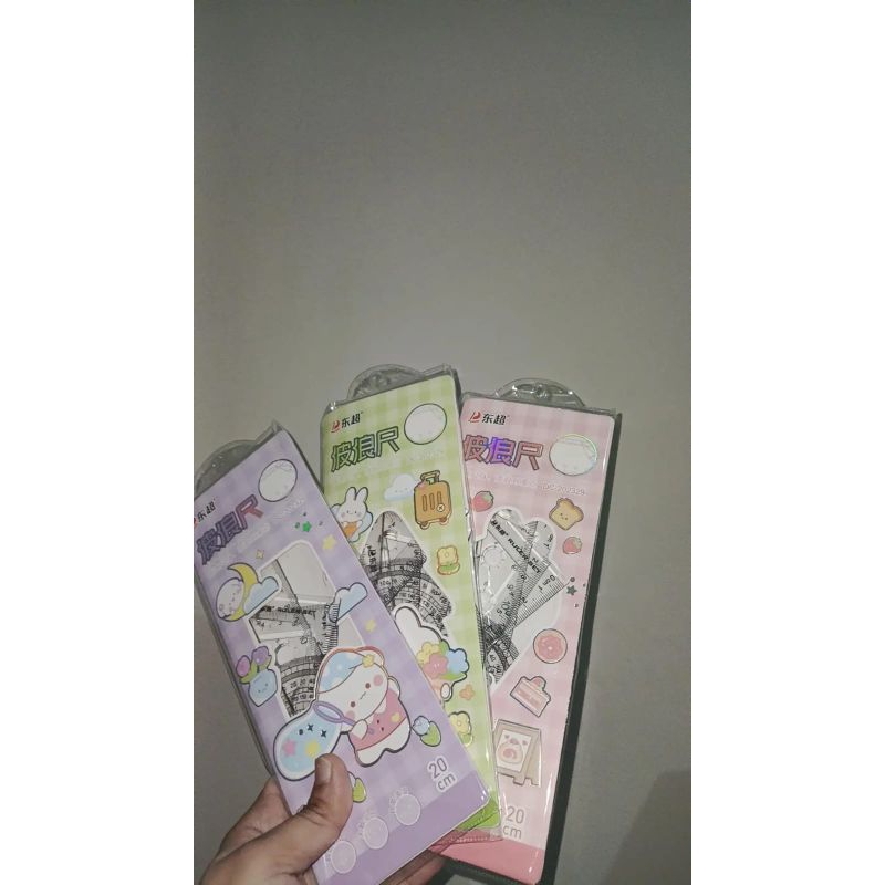 

penggaris se set sudah dapat dompet nya juga super lucuu