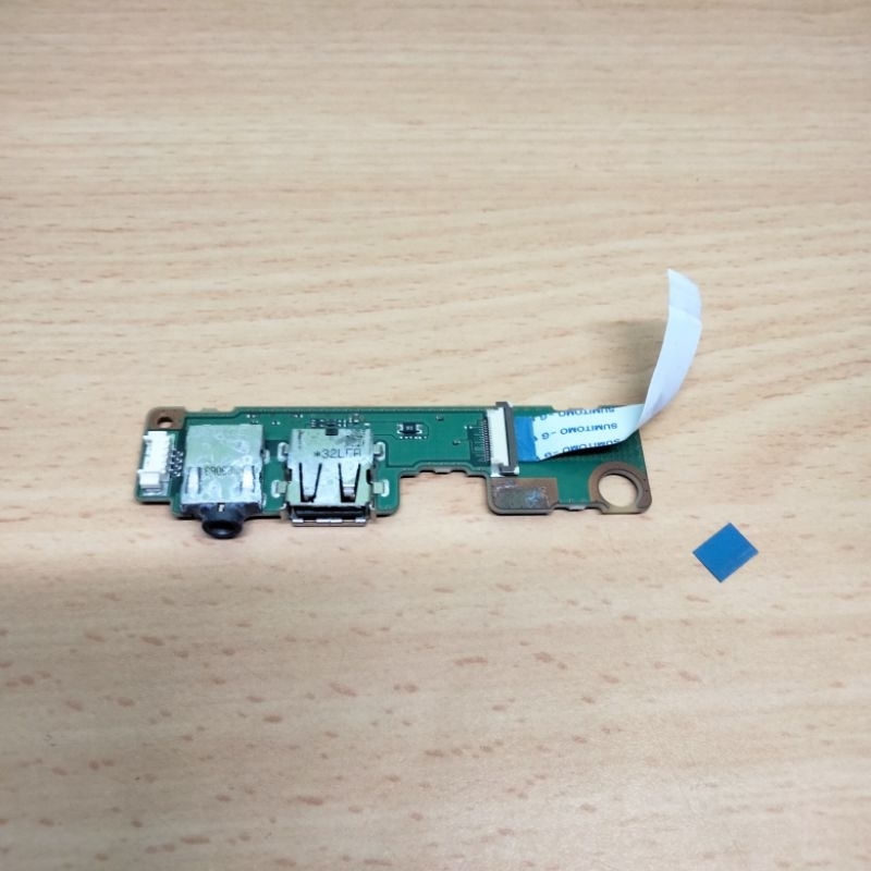 Borad port USB power switch port USB laptop Fujitsu LIFEBOOK U772 series