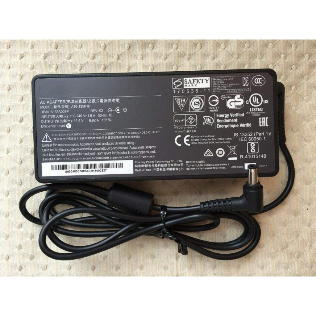 ADAPTOR CHICONY 19.5V 6.92A 135W DC 5.5 X 2.5 FOR MSI GE62