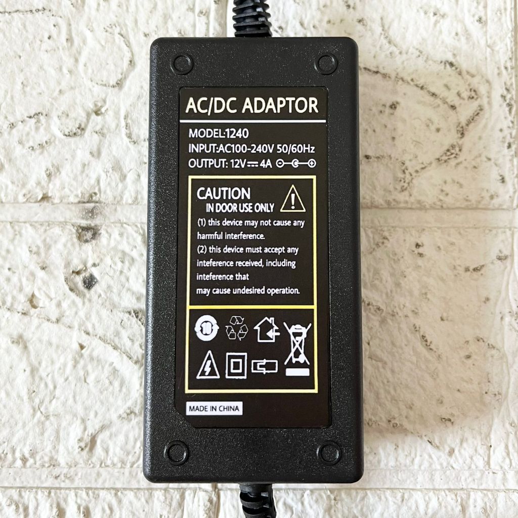AC/DC ADAPTER 12V 4A model : 1240 Jek DC 5.5mm X 2.1mm - 2.5mm
